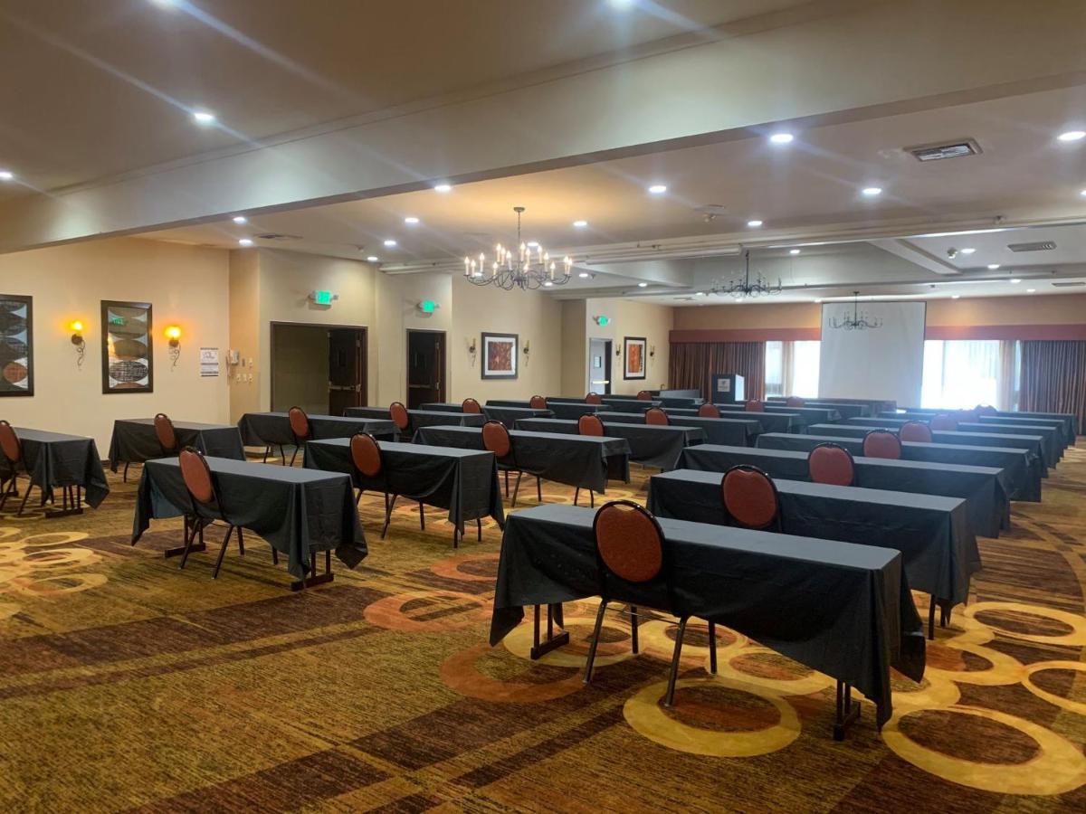 Hotel - Pleasanton By Ihg 3*