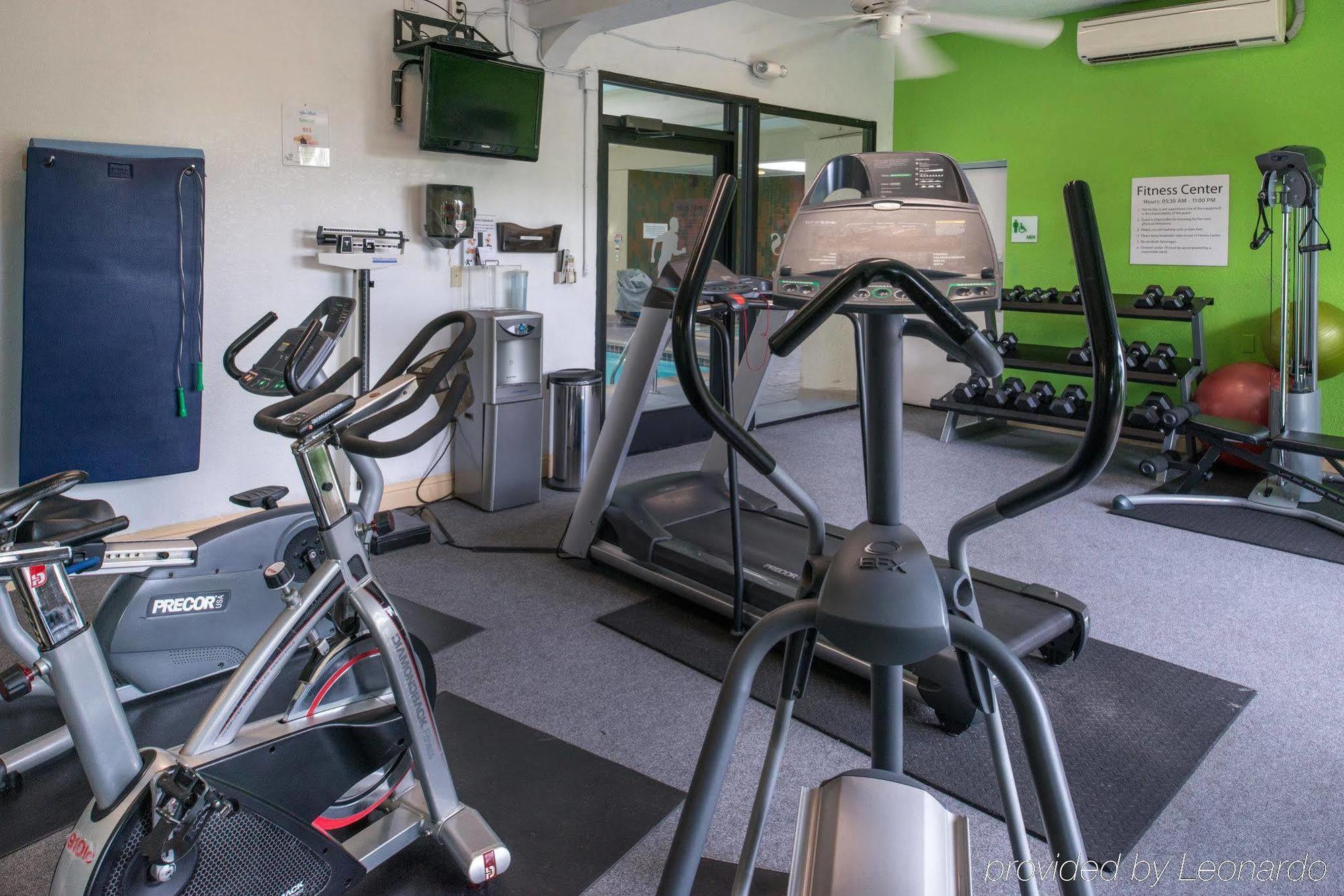 - Pleasanton By Ihg Hotel 3*
